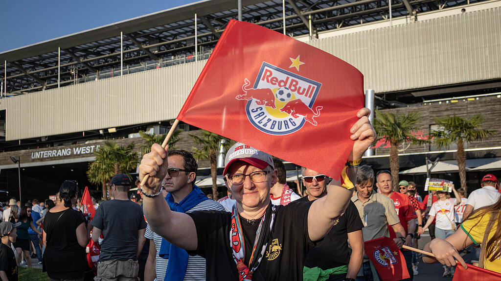 Die gro\u00dfe Meisterparty des FC RedBull Salzburg