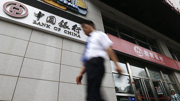 Chinas Wachstum bremst sich langsam ein