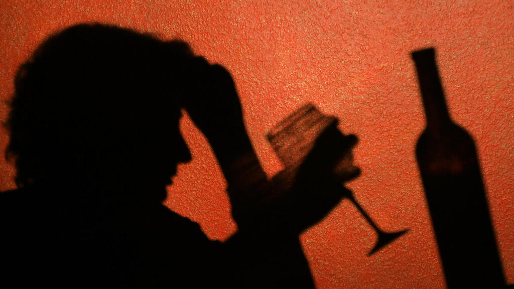 Eine Million Österreicher trinken zu viel Alkohol