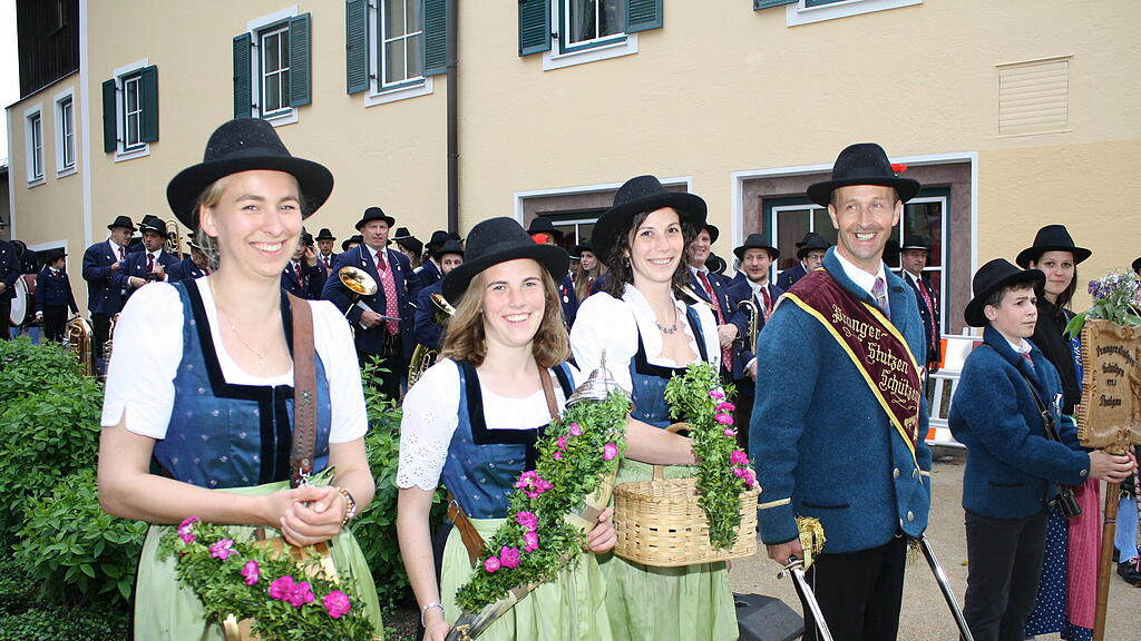 250 Jahre Prangerstutzenschützen Thalgau