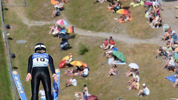 Nicht unbedingt Skisprung-Wetter in Hinterzarten