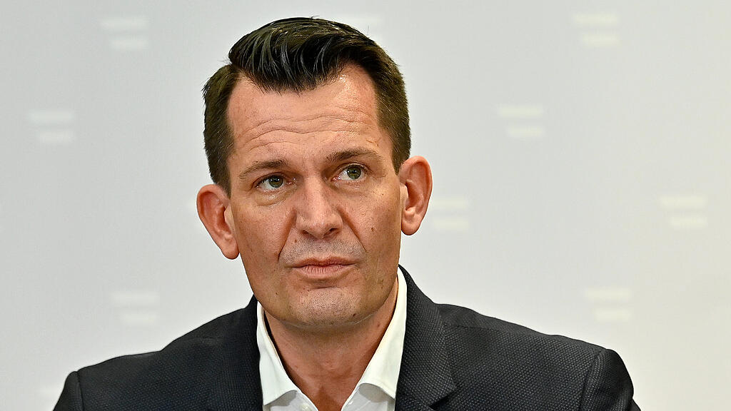symb_Mückstein