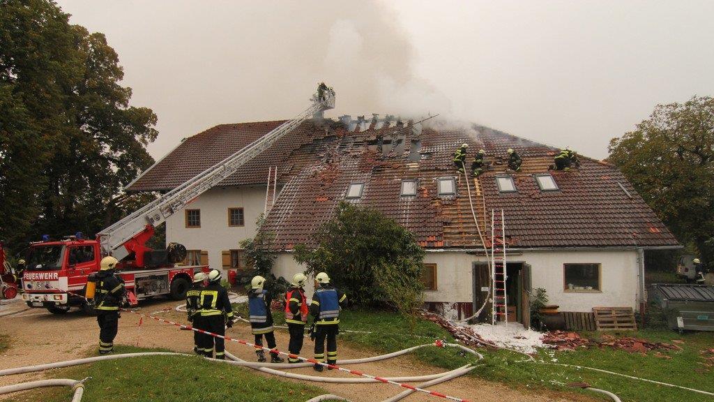 Bilder der Löscharbeiten