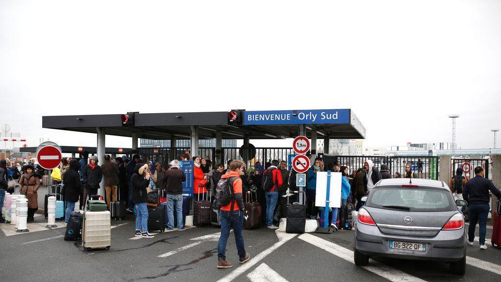 Die Situation in Paris-Orly