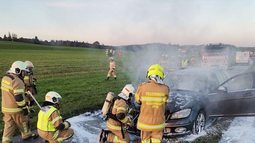 Pkw-Brand Eugendorf