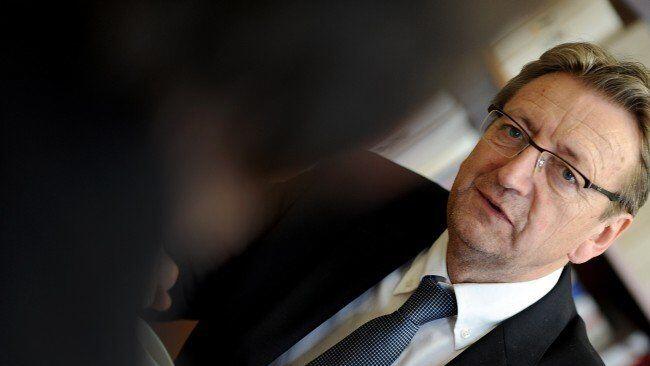 Karl Schnell gründet seine eigene Partei.
