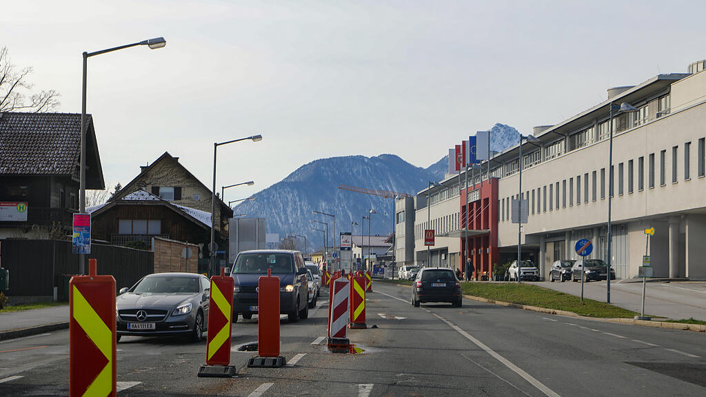 Fernwärme-Baustelle, Wals