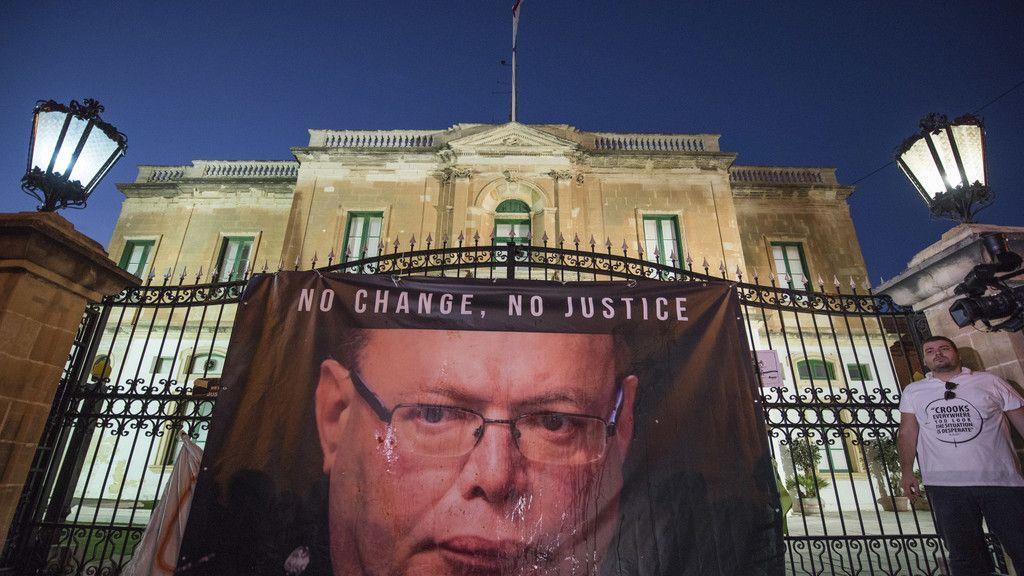 Mega-Demo nach Mord an Journalistin auf Malta