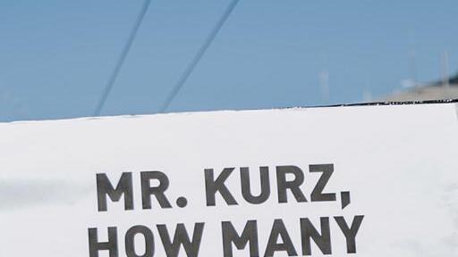 Demo zum EU-Gipfel, I