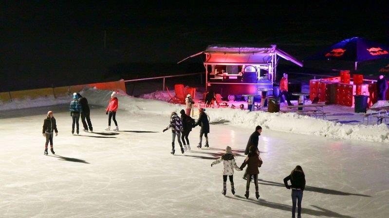 Größter Eislaufplatz in Seekirchen