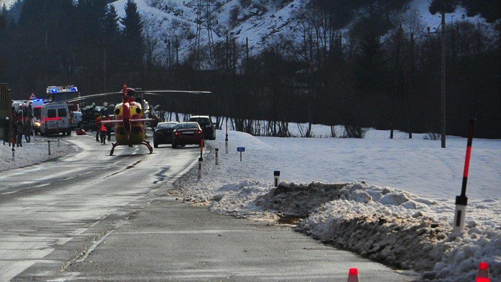 B167: Tödlicher Crash, II