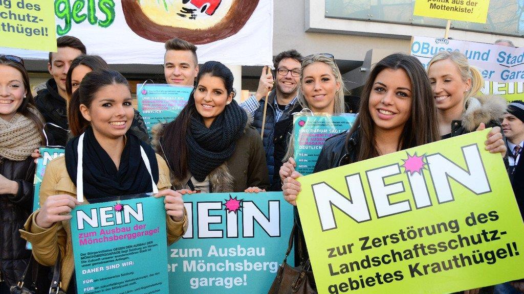 Demo gegen Ausbau Mönchsberggarage, III