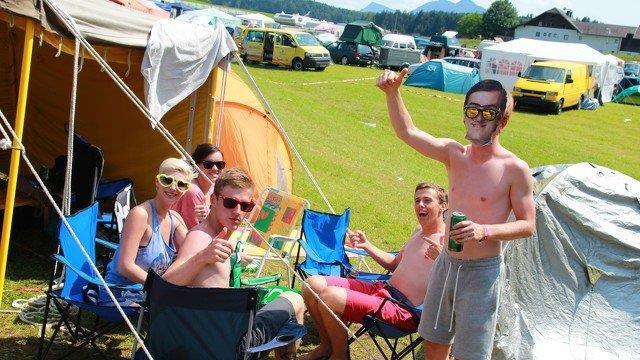 Electric Love: Campingplatz-Impressionen