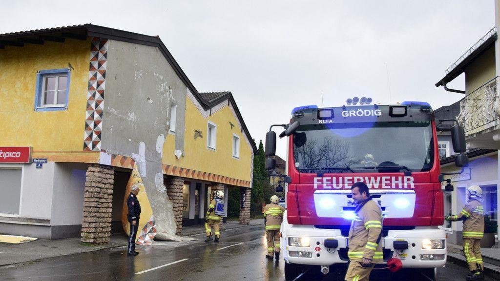 Sturmtief "Herwart" zieht über Salzburg hinweg II