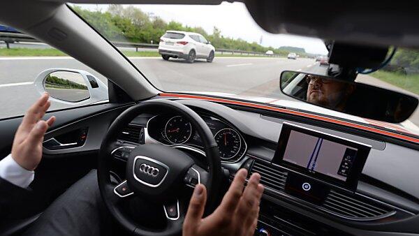 87 Prozent der Österreicher würden derzeit bei gleichem Preis kein „Roboterauto“ kaufen.