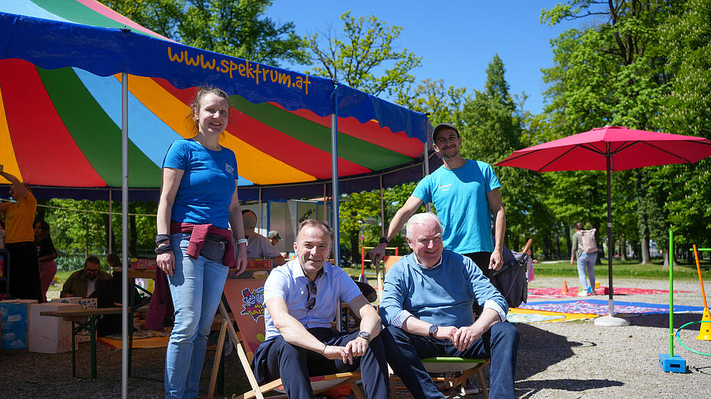 Er\u00f6ffnung Volksgartenfest 2024