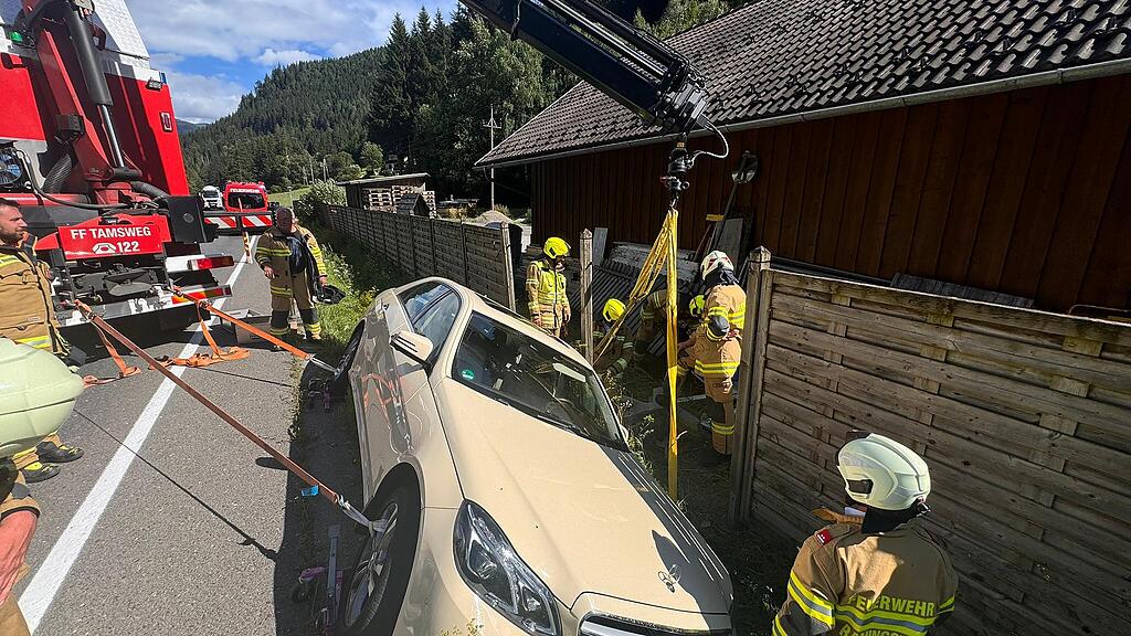 Pkw-Bergung Ramingstein