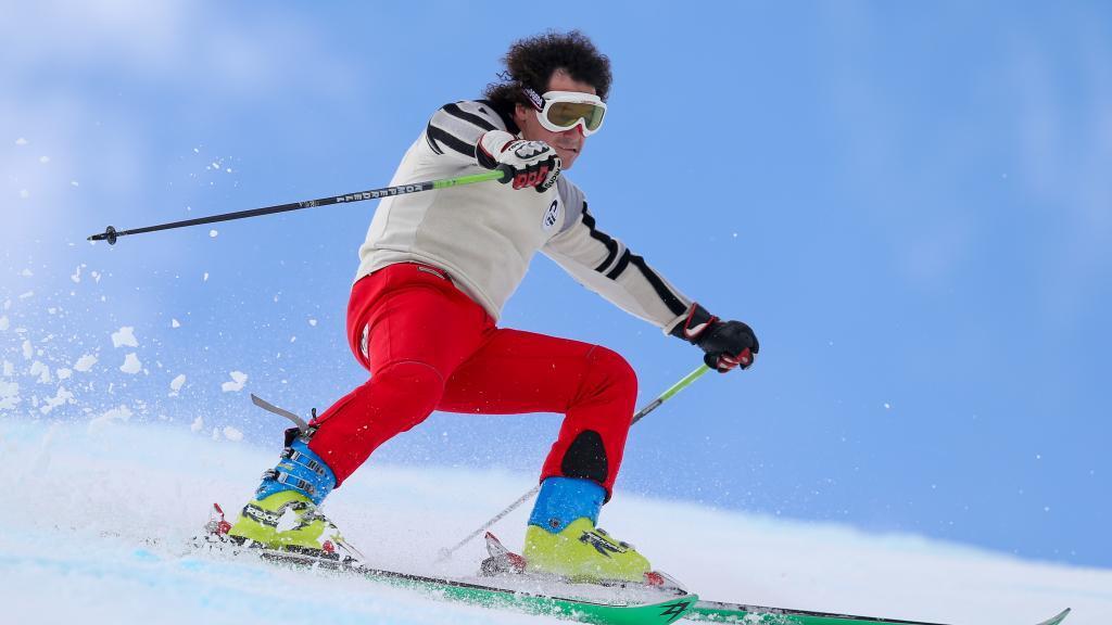 Schönfelder verabschiedet sich in Sölden im 70er-Outfit