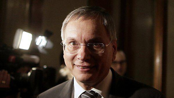 Gesundheitsminister will "modernen Vertrag"