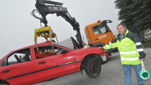 Wer zwischen 1. und 31. Dezember das Auto zur Entsorgung anmeldet, braucht genau null Euro.