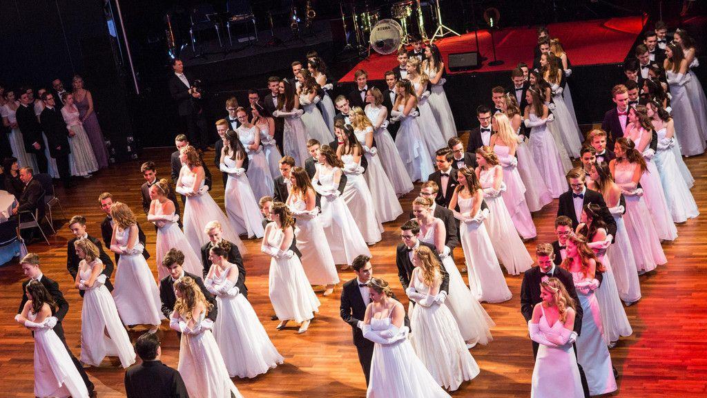 Rot Kreuz Ball 2018 in Salzburg