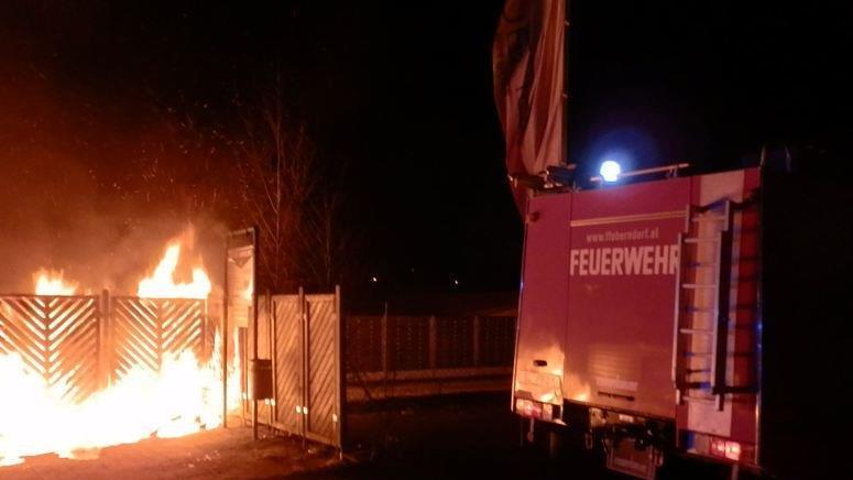 Müllcontainer in Brand