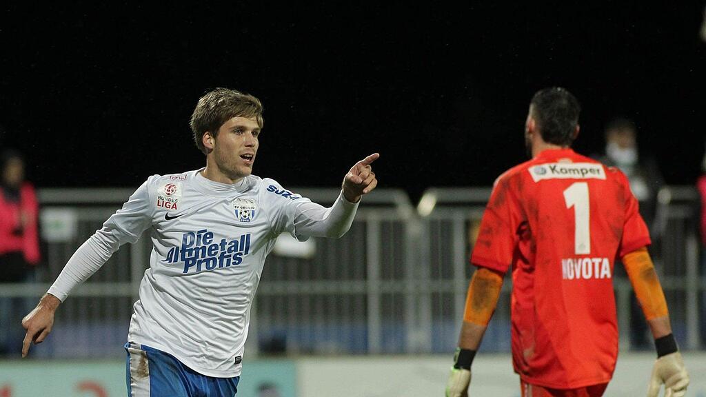 Zulechner (li.) geht ab sofort für den SC Freiburg auf Torjagd.