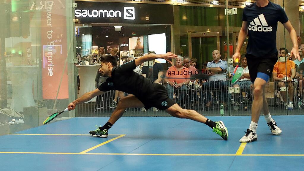 Squash, Aqeel Rehman