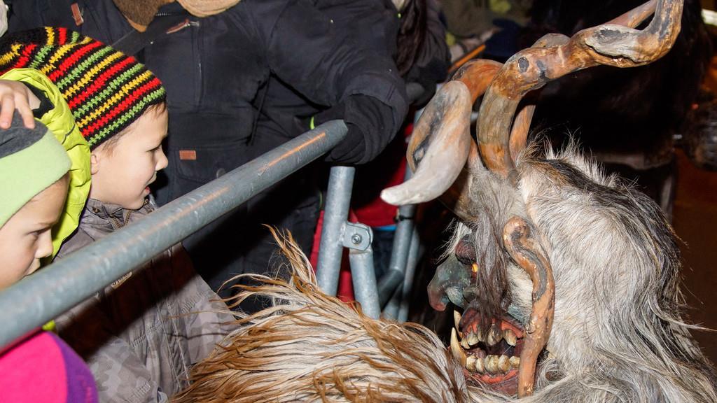 Gnigler Perchtenlauf