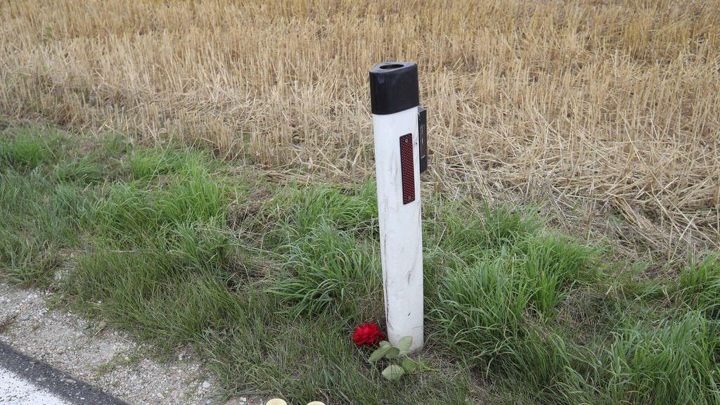 Tödlicher Unfall in Franking: Unfallstelle am Tag danach