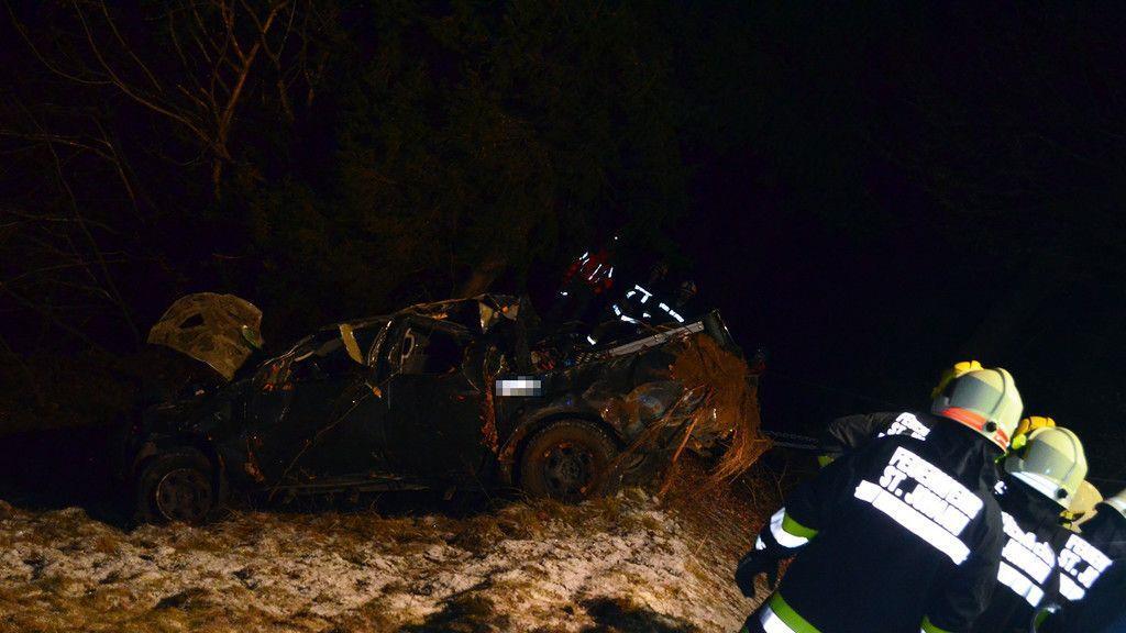 Pkw-Absturz in St. Johann