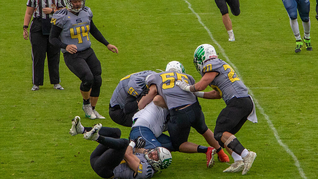 Salzburg Ducks, Atrium Steelsharks Traun, Football