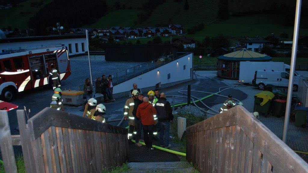 Leerstehendes Hotel brennt in Rauris nieder