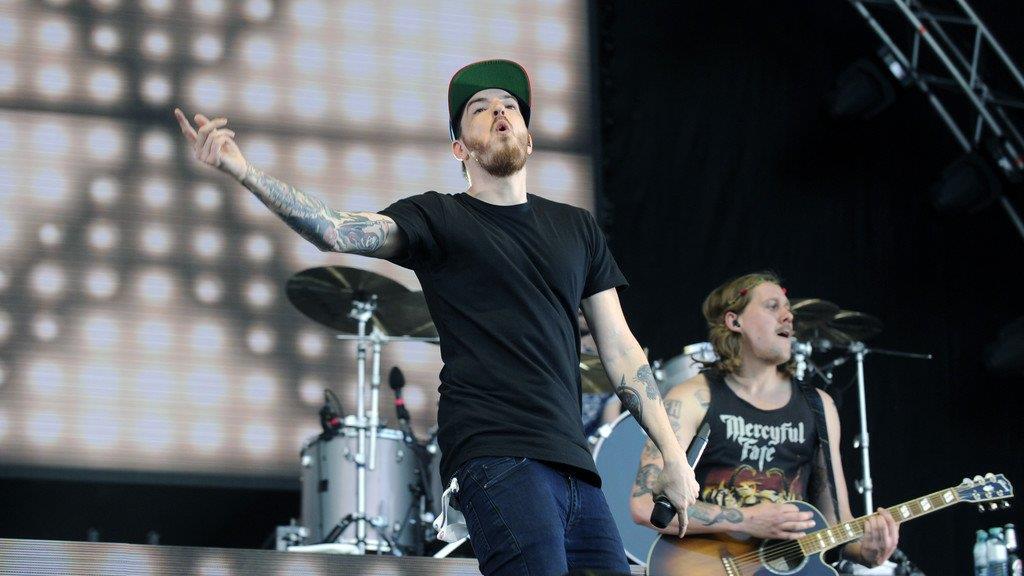 Nova Rock 2014: Eindrücke, Casper, Phil Anselmo & The Illegals und Limp Biskit live