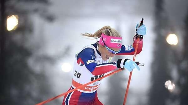 Therese Johaug bei den Damen eine Klasse für sich
