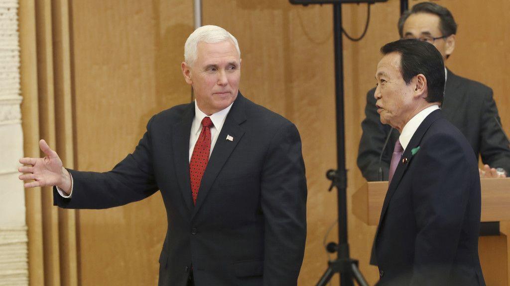 Mike Pence besucht Japan