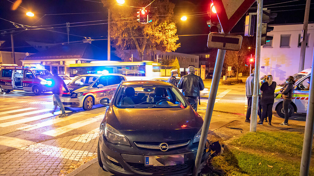 Unfall Münchner Bundesstraße