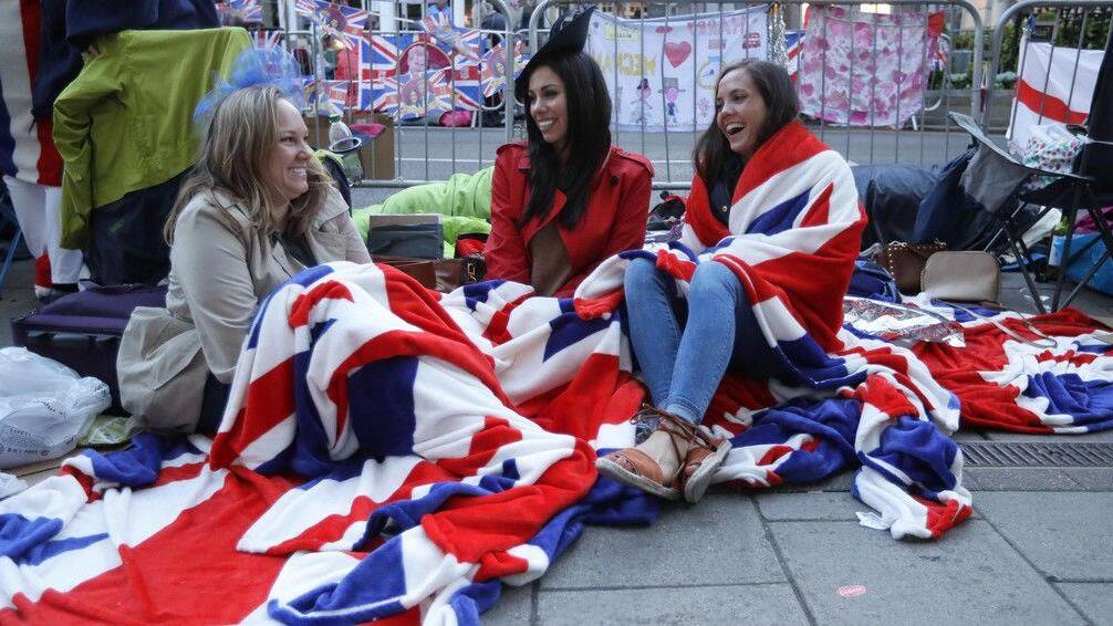 Royale Hochzeit: Fans in Windsor