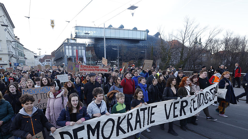 Demo für Menschenrechte und Demokratie in Graz