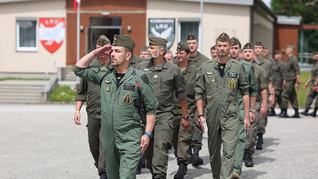 Kommando\u00fcbergabe Luftraum\u00fcberwachung