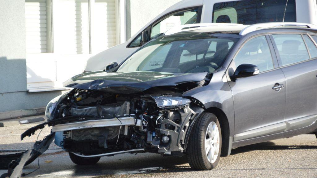 Pkw-Crash in Aignerstraße
