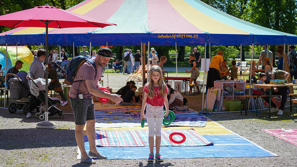 Er\u00f6ffnung Volksgartenfest 2024