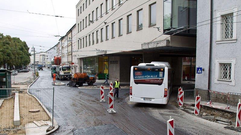 Franz Josef Kai wird asphaltiert