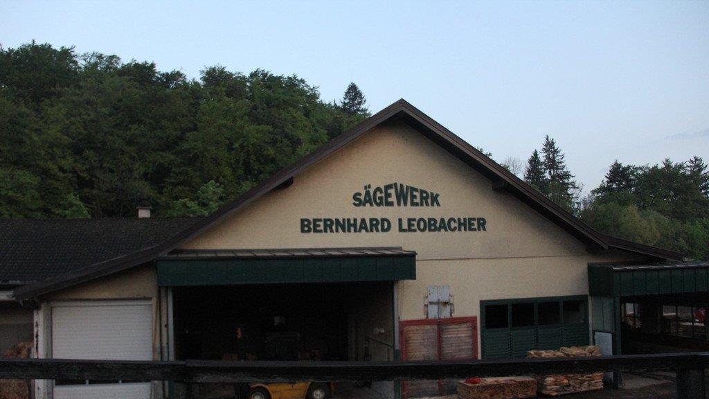 Blitzeinschlag im Sägewerk