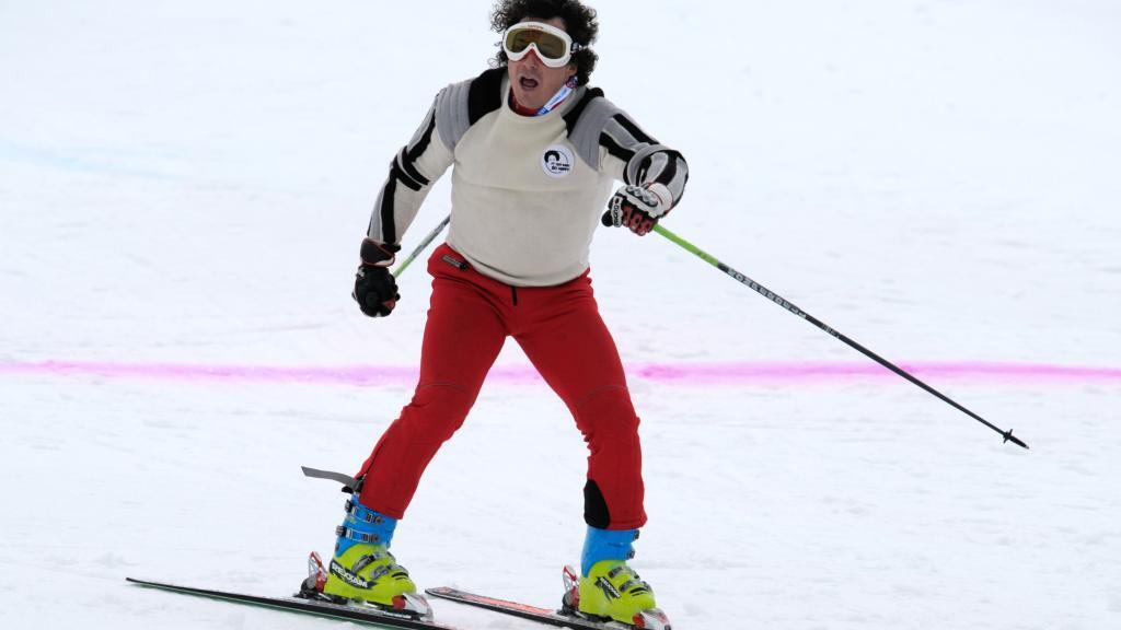 Schönfelder verabschiedet sich in Sölden im 70er-Outfit