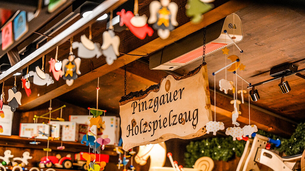 Impressionen der Christkindlmarkt Er\u00f6ffnung