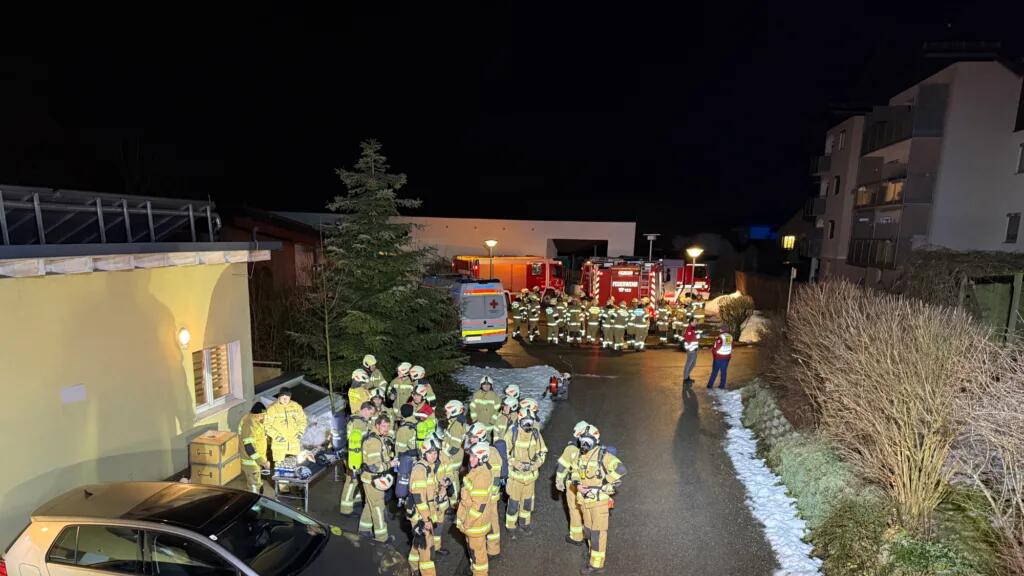 CO2-Alarm löst Großeinsatz in Straßwalchen aus