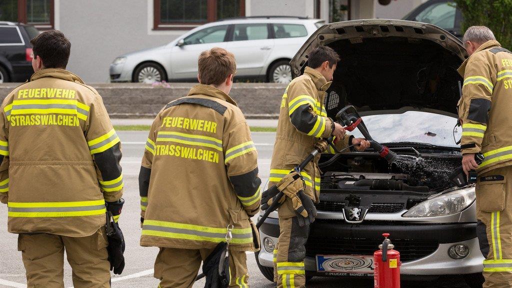 Fahrzeugbrand in Straßwalchen