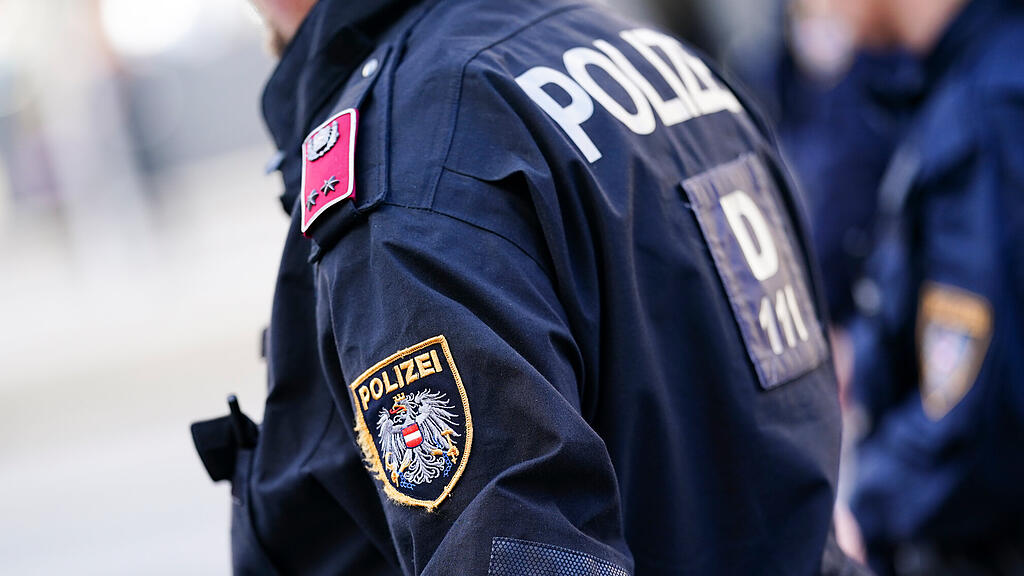 symb_polizist symb_polizei