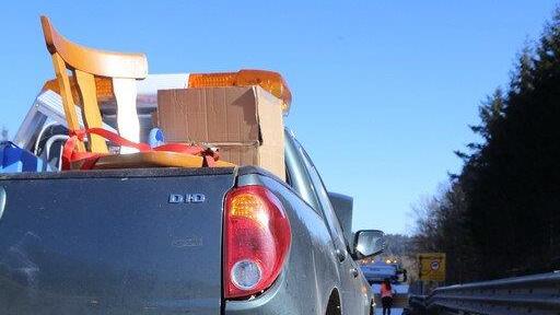 Ladegut auf A1 verstreut